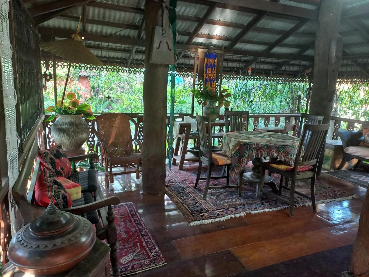 Отель Teak House Чиангмай Экстерьер фото