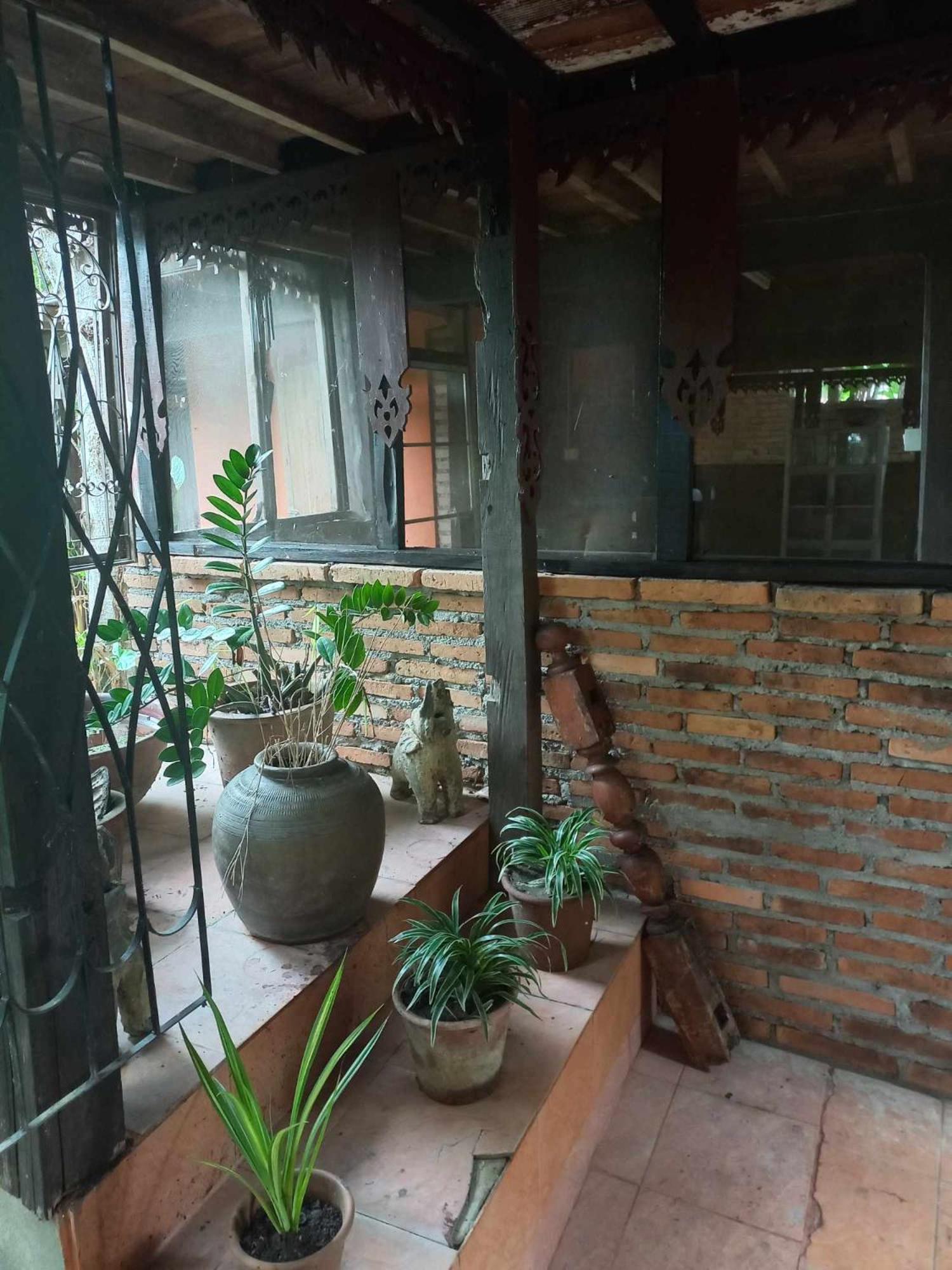 Отель Teak House Чиангмай Экстерьер фото