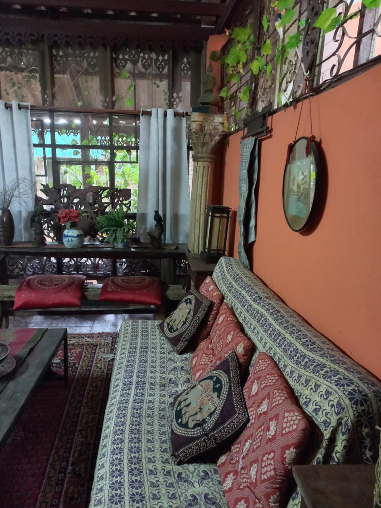 Отель Teak House Чиангмай Экстерьер фото