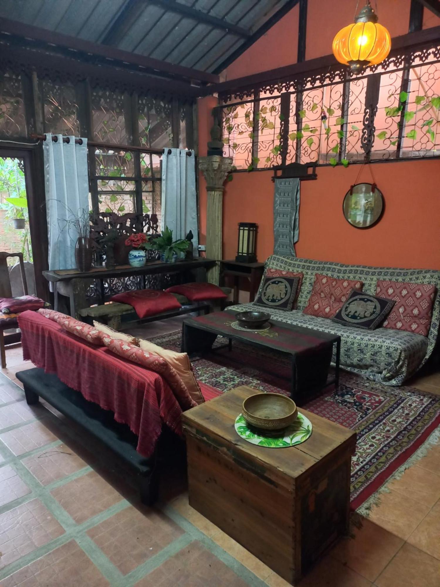 Отель Teak House Чиангмай Экстерьер фото