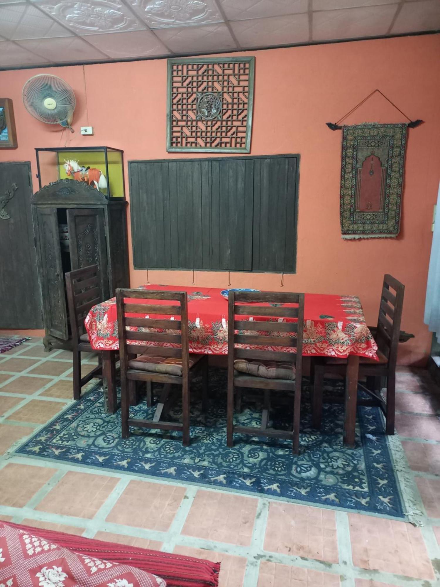 Отель Teak House Чиангмай Экстерьер фото